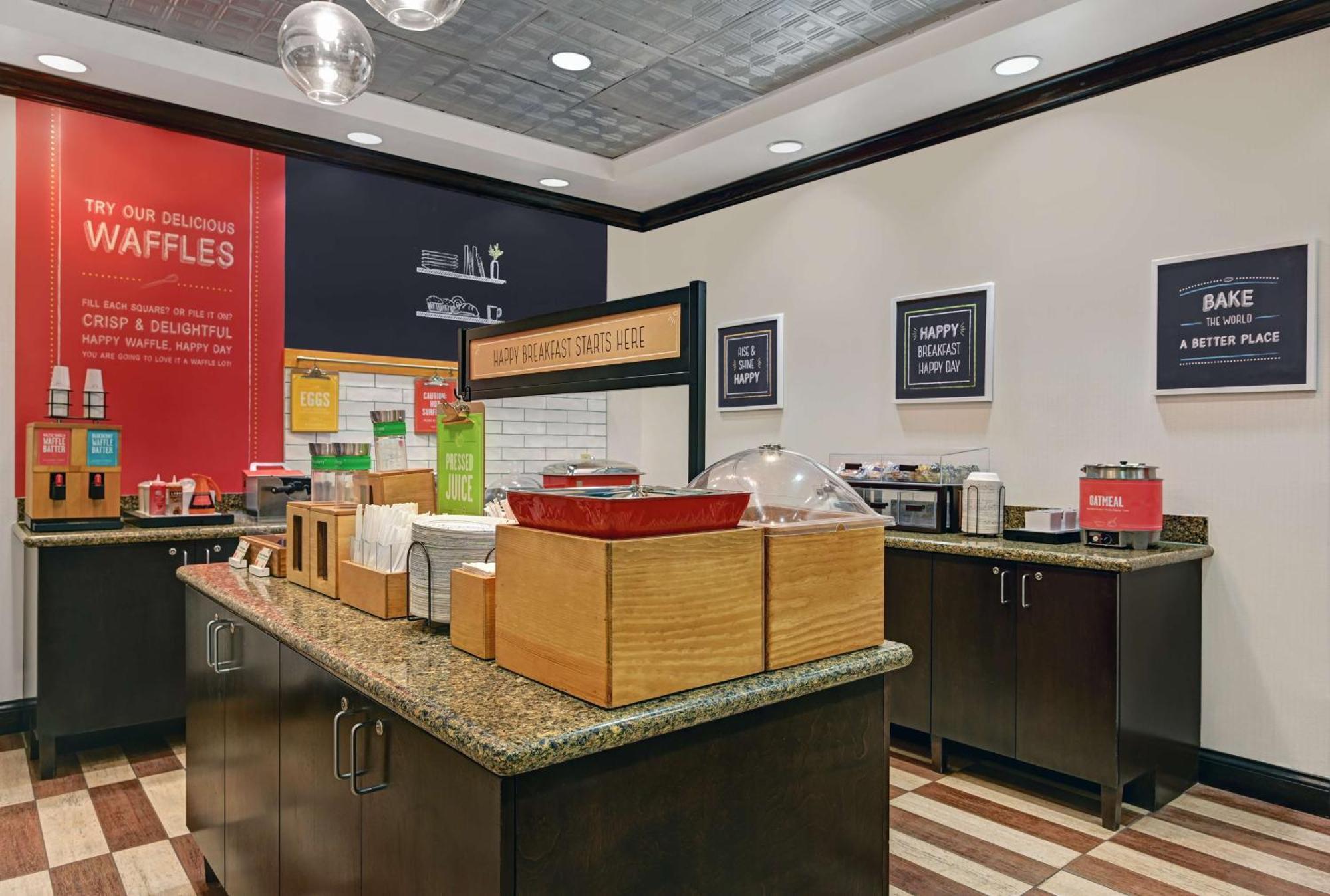 Hampton Inn פארמינגטון מראה חיצוני תמונה